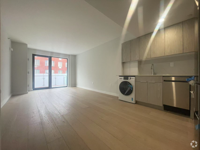Building Photo - 136-80 41st Ave Unit 4G Rental