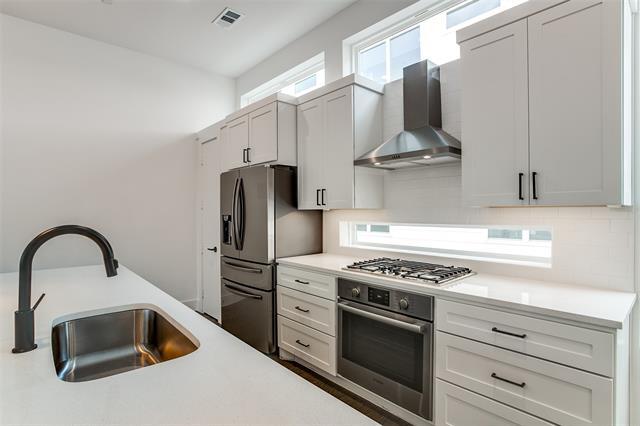 Photo - 5708 Lindell Ave