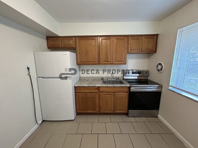 Photo - 9910 Broadmoor Dr Unit 1