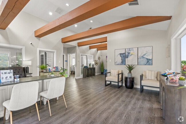 Leasing Center - Interior