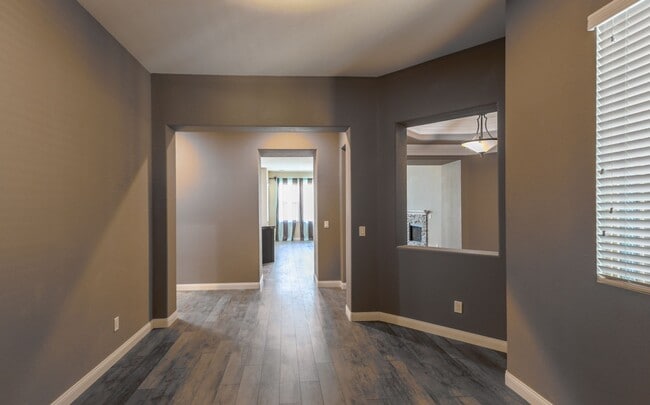 Photo - Fabulous Single Story 3 Bedroom Home Conve...