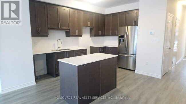 Photo - 4 Bellhouse Ave