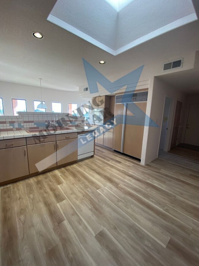 Photo - VIEWS!!  Spacious home in Picacho Hills!