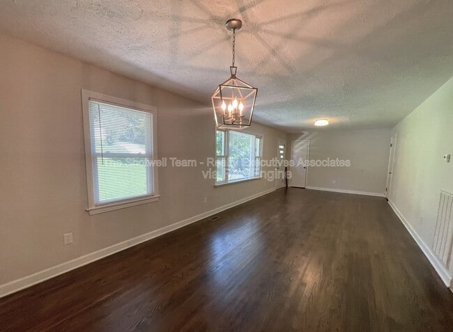 Photo - 4304 Crosby Dr