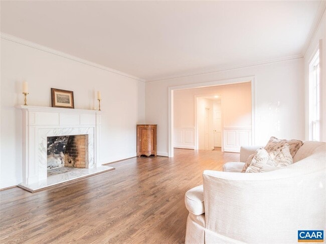 Photo - 107 Tally-Ho Dr