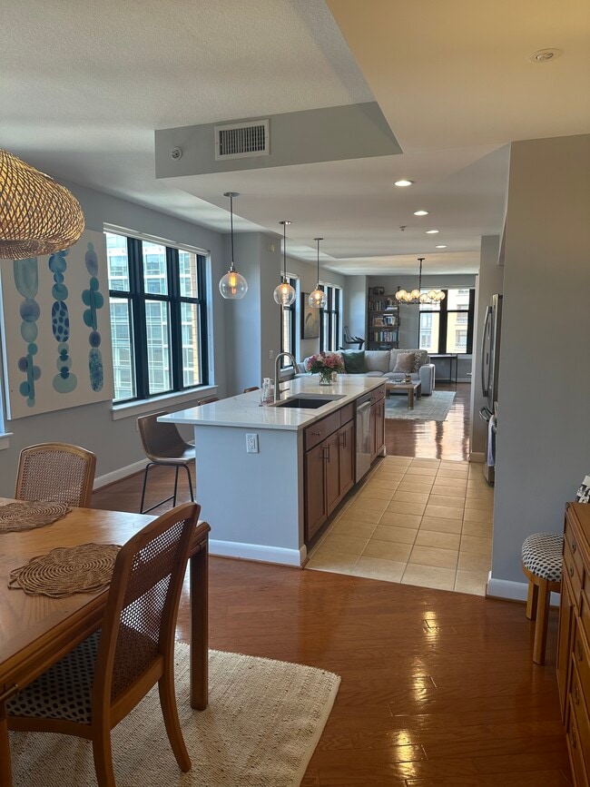 Photo - 400 Massachusetts Ave NW Unit #807