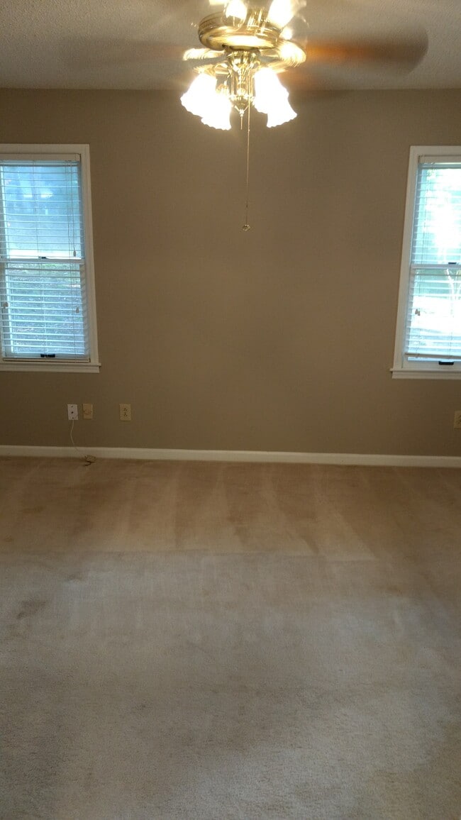 Photo - 2410 Basin Drive