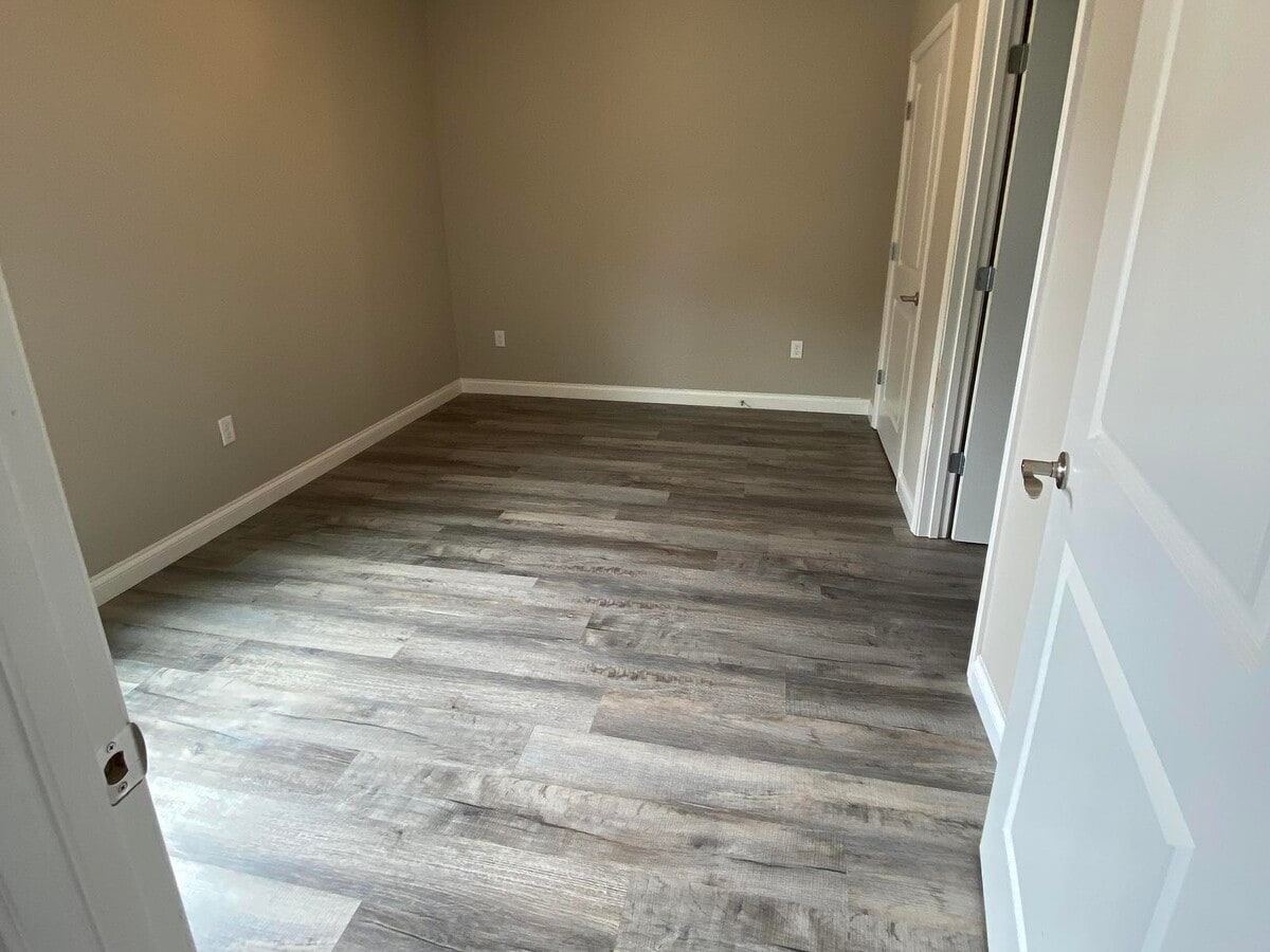 Photo - 1125 Old Barren River Rd