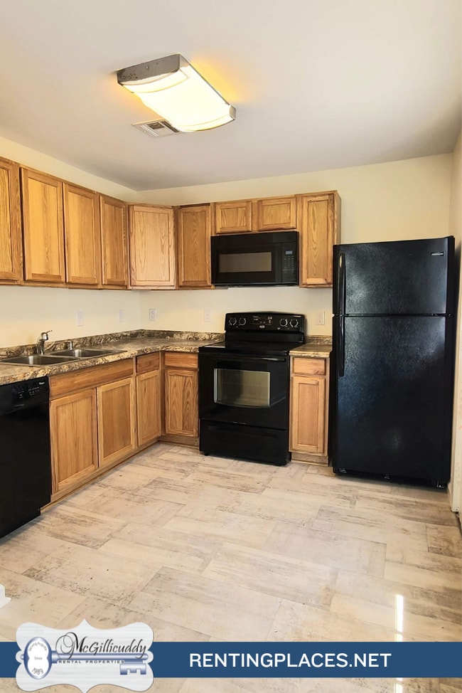 Photo - 1220 Holden Dr