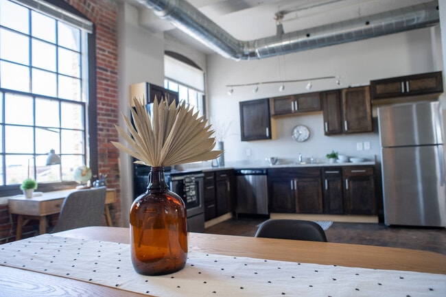 Halligan Coffee Company Lofts