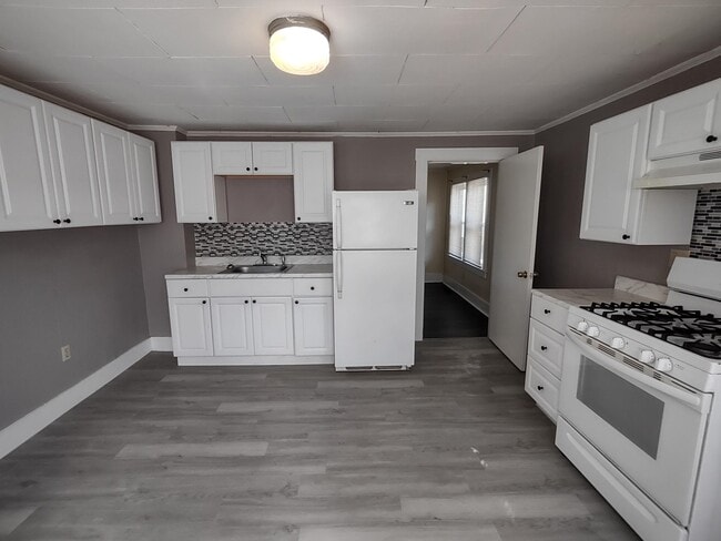 Photo - 9 Merchant St Unit 2