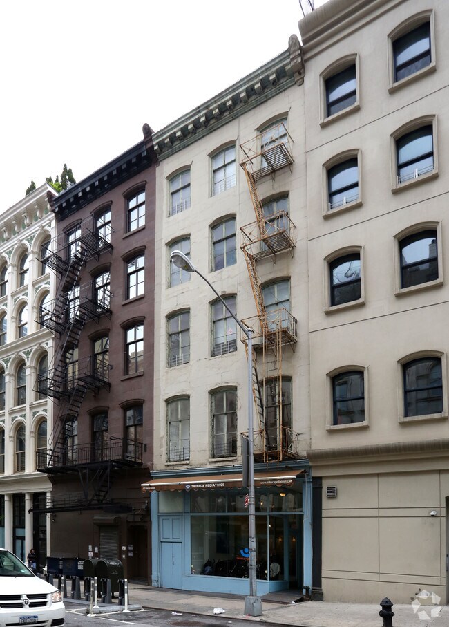 Photo - 46 Warren St