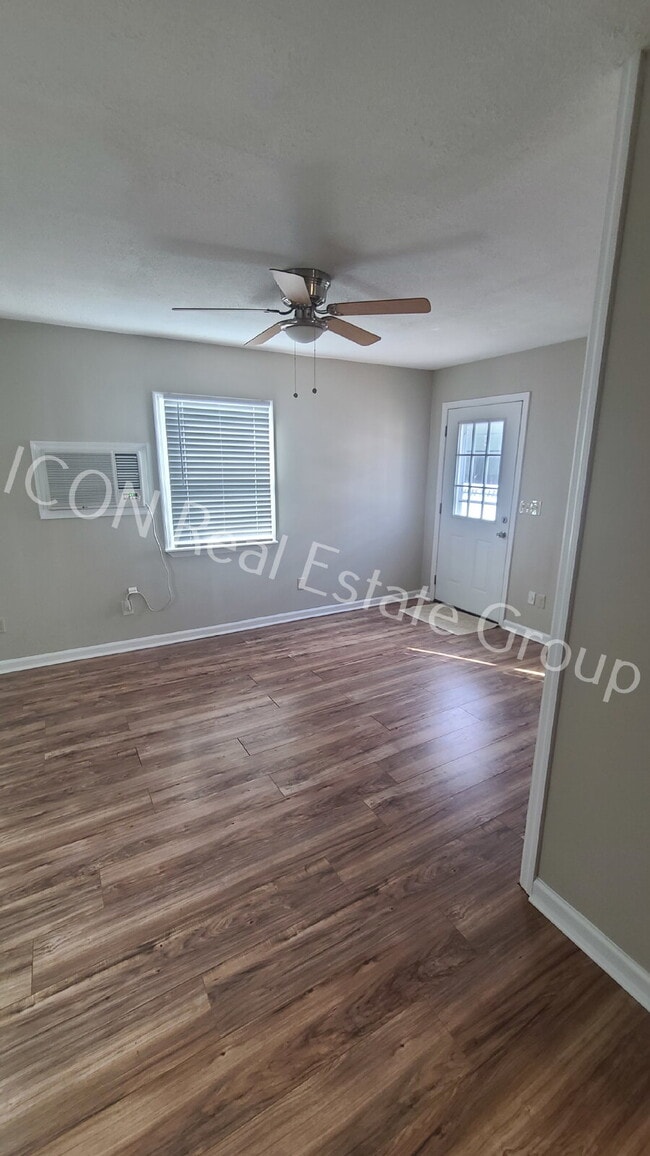 Photo - 1/1 townhome in the county-