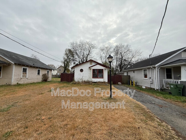 Photo - 227 Bend Farm Rd