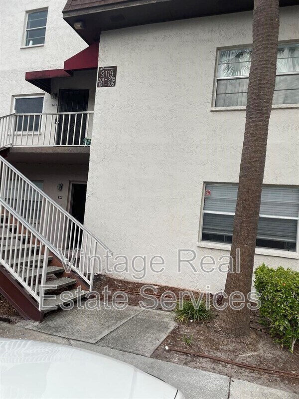 Building Photo - 9119 Tudor Dr Unit #E101 Rental