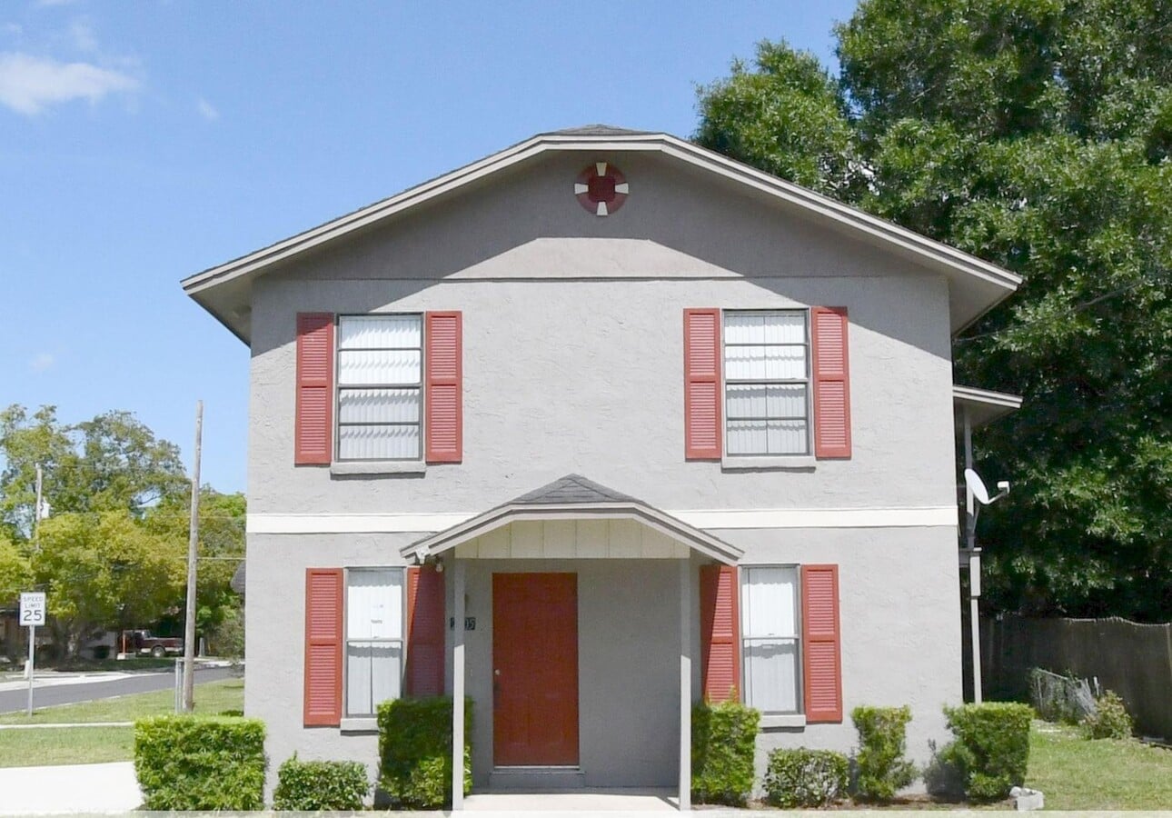 Charming 2BD/1BA Home in Sanford – Ideal Location & Low Maintenance! 1ST FLOOR UNIT - Charming 2BD/1BA Home in Sanford – Ideal Location & Low Maintenance! 1ST FLOOR UNIT