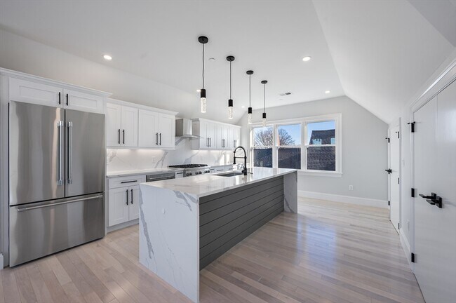 Photo - 31 Ware St Unit 31B