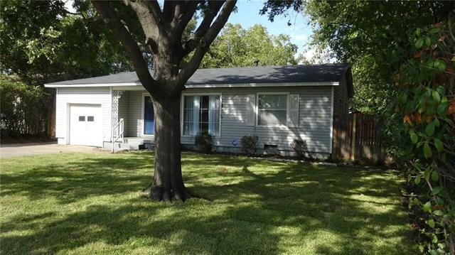 Photo - 2211 Muret St