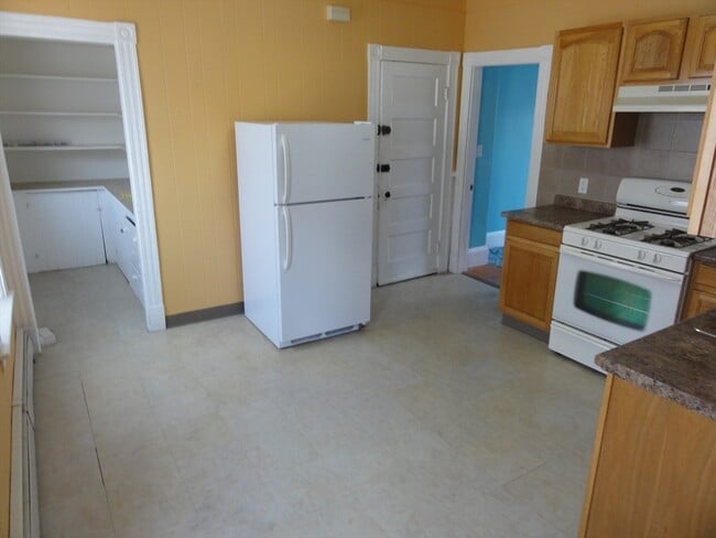 Photo - 130 Vernal St Unit 3