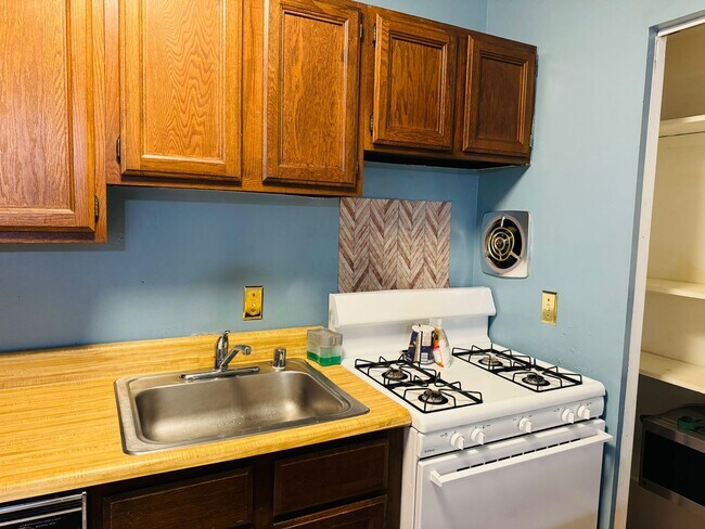 Photo - 7312 Route 29 Unit 204