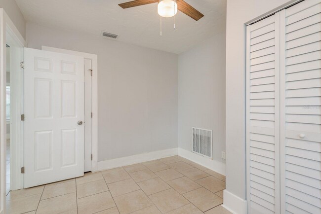 Photo - 3037 38th Ave N