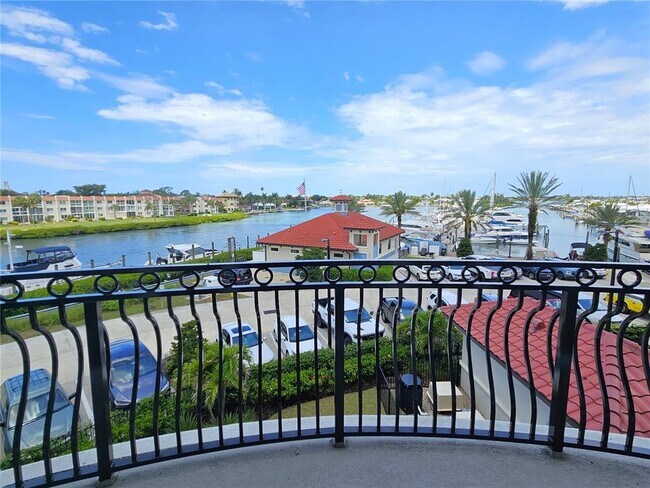 Photo - 503 S Tamiami Trl Unit 301