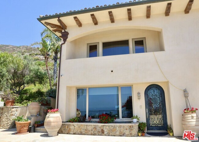 Photo - 4440 Encinal Canyon Rd Condo Unit #GH