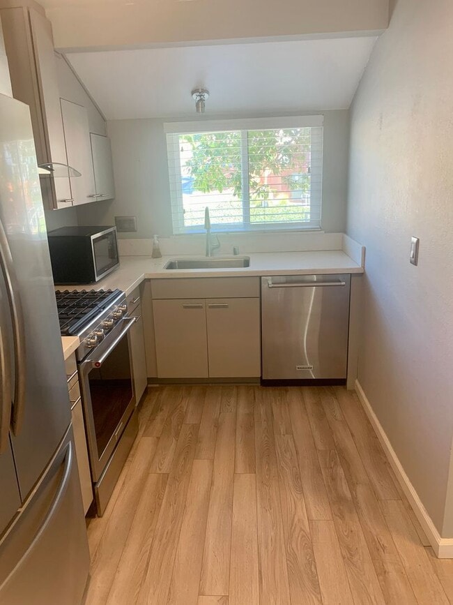 Photo - Remodeled, Upstairs 2BD / 1BA Condo Less Than 1/2 Mile From the Beach