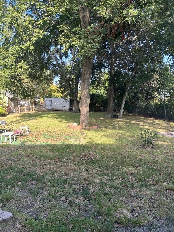 Photo - 6022 Yale St