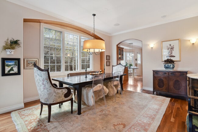 Photo - 535 Fillmore St