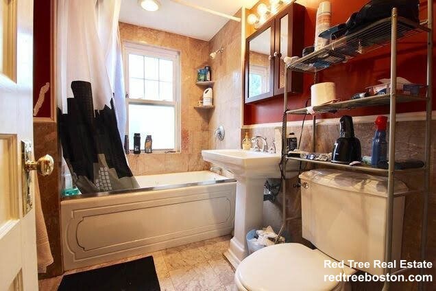 24 Burton St Unit 3