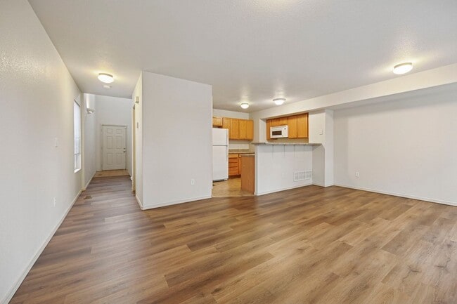 Photo - Wonderful End-unit townhome that backs to beautiful open space!