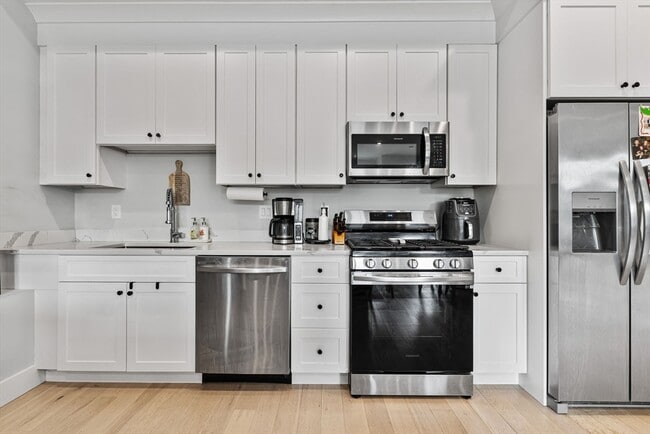 Photo - 761 Washington St Unit 1