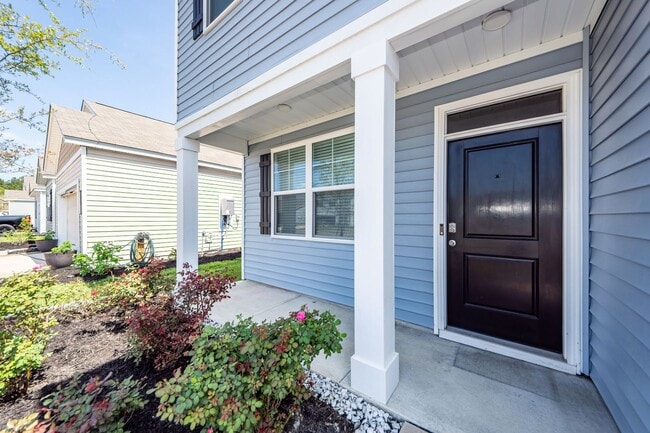 Photo - 4 Bedroom, 2.5 Bathroom Home in Carolina Groves - Moncks Corner