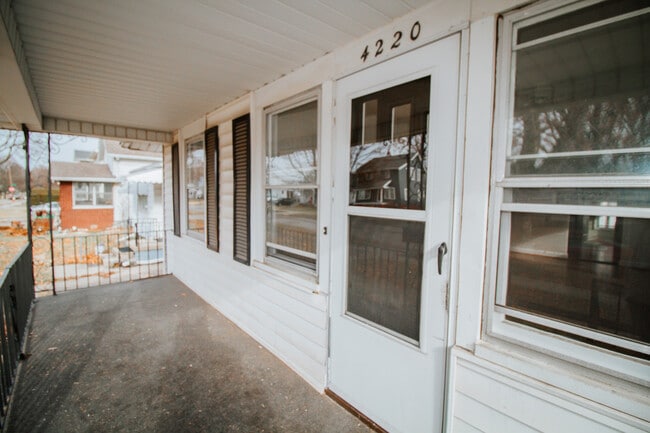 Photo - 4220 Caroline Ave