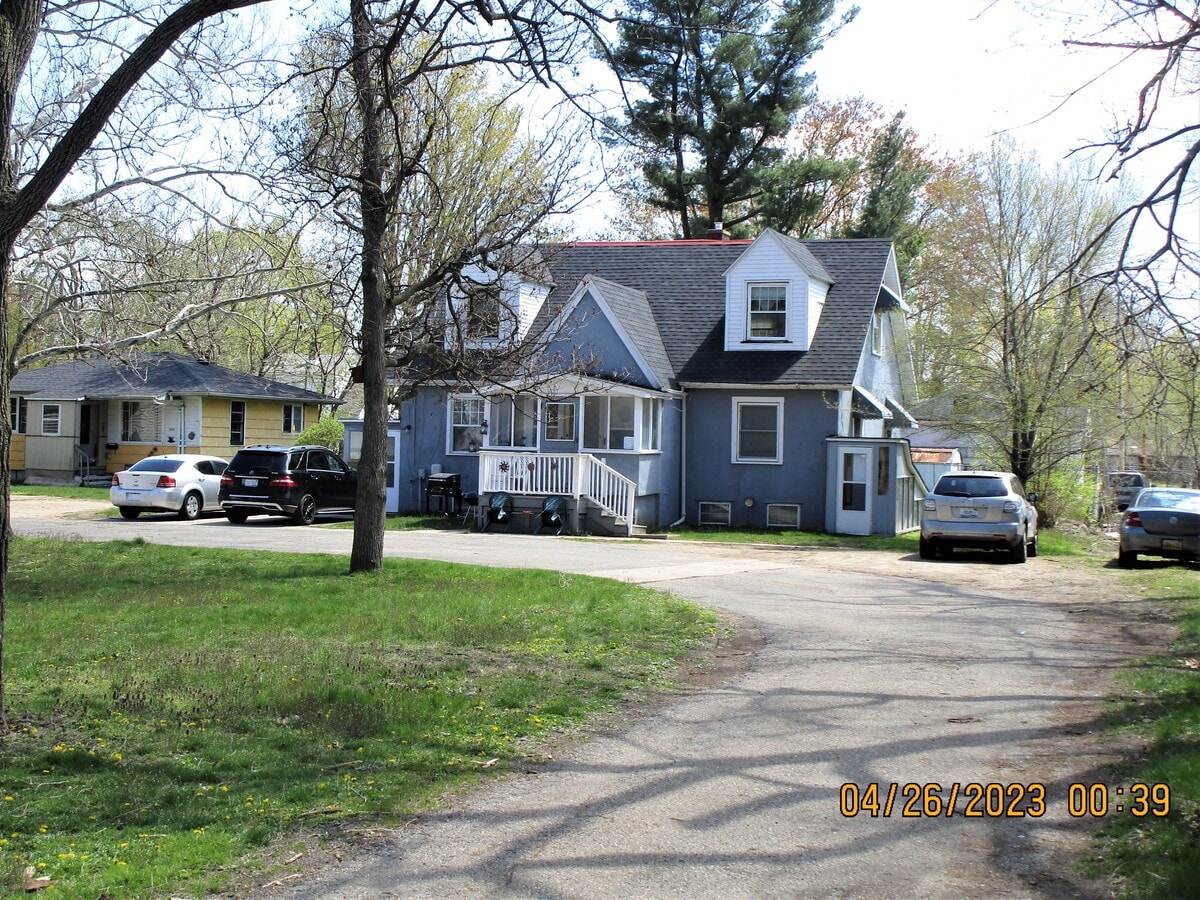 Photo - 22 Walnut Ct Unit 22 5