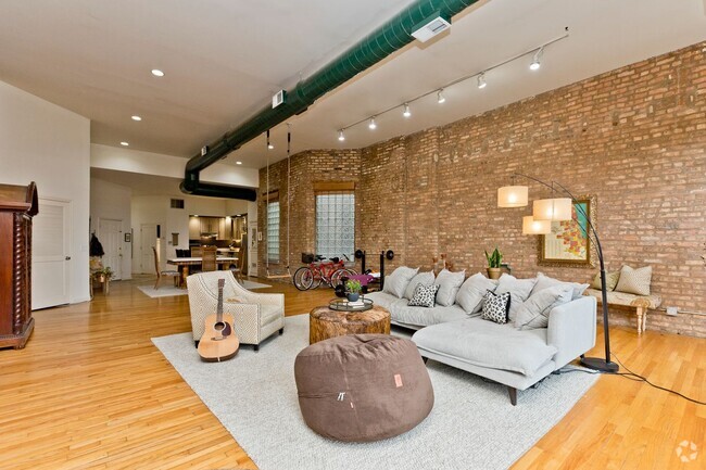 Building Photo - 1470 N Milwaukee Ave Unit 3 Rental