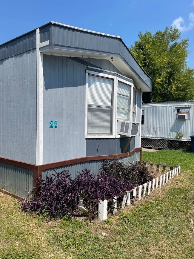 Photo - New Rental!!-Annaville/Calallen Area