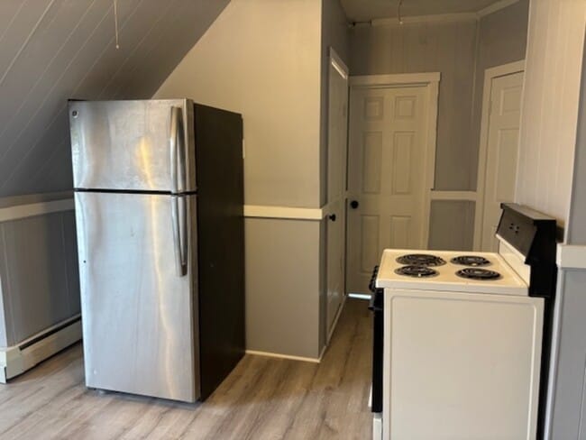 Photo - 25 Maine Ave Unit 3R