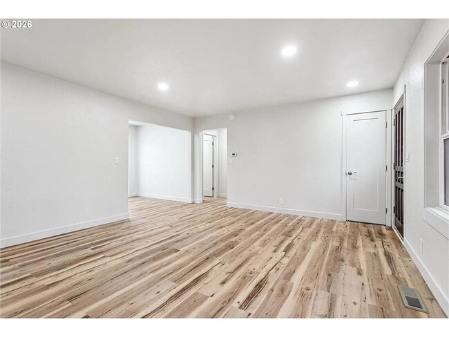 Photo - 108 SE 91st Ave