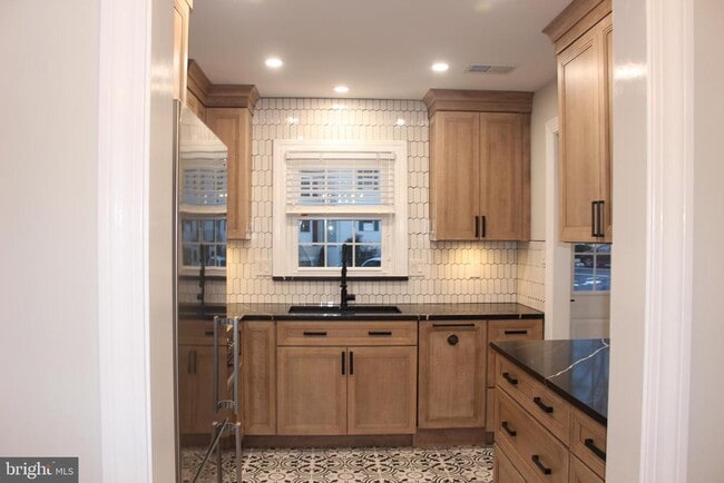 Photo - 154 Fairfield Dr