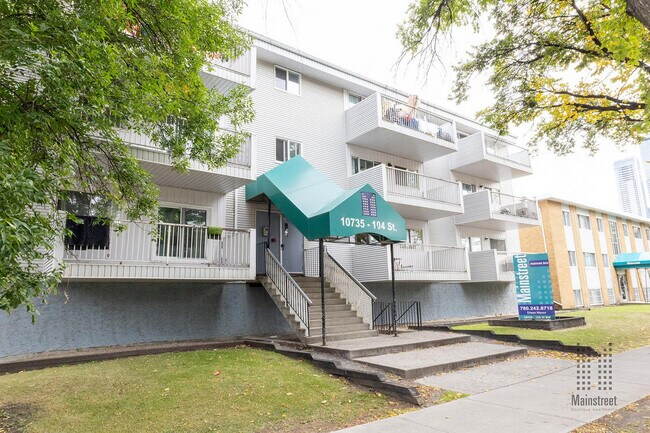 Photo - Eileen Manor