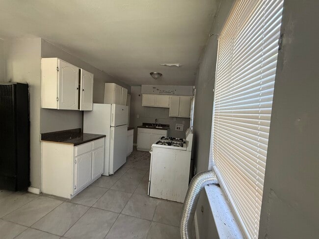 Photo - 2203 Stovall Ave