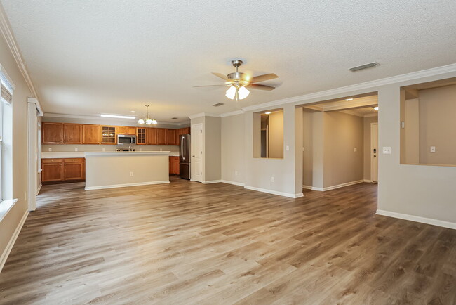 Photo - 12248 Pebble Point Dr W