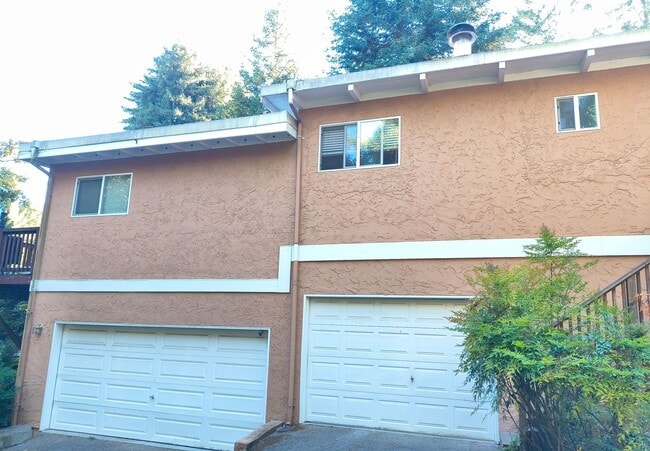 Building Photo - 460 Gold Ave Rental