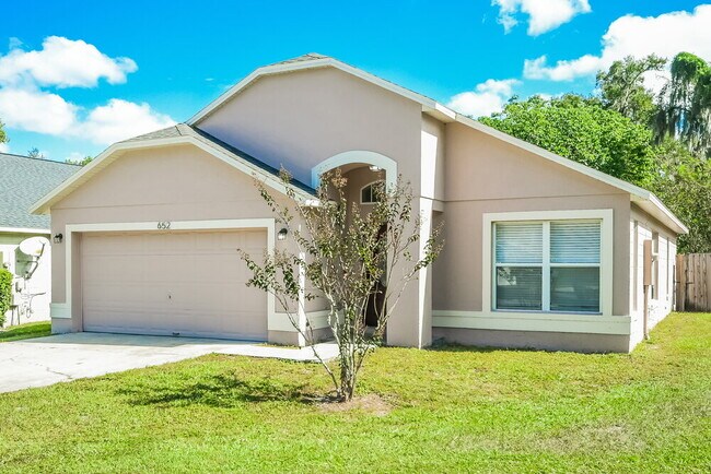 Photo - 652 Sitka Ct