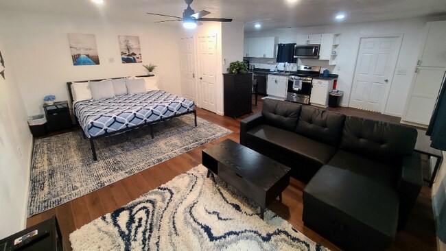 Photo - 2450 S 600 E