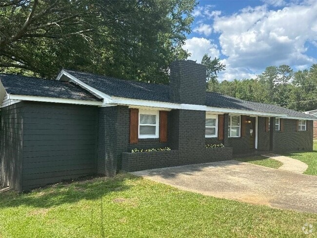 Building Photo - 6914 N Baggett Rd Rental