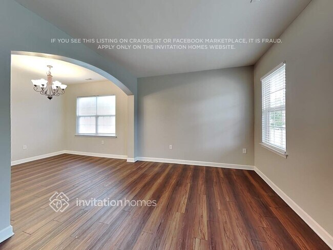 Photo - 4020 Linville Falls Ln