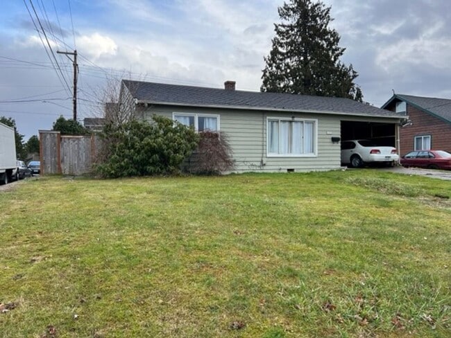Building Photo - 2 bedroom 1 bath home